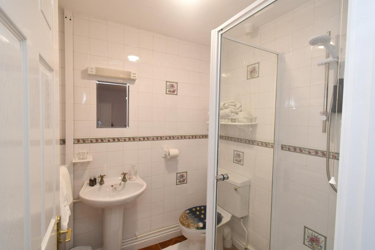 The Old Board School Guest House St Clears Exteriér fotografie